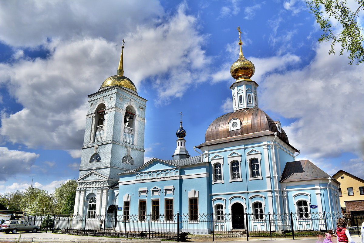 Храмы мурома адреса. Церковь Успения Пресвятой Богородицы, Муром. • Храм Успения в Муроме.