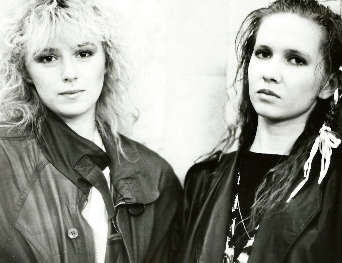 Алена Апина и Татьяна Иванова, 1990