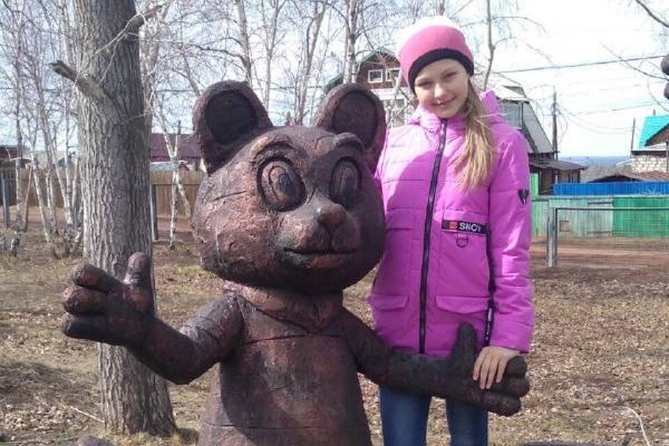     Школа собрала 200 тысяч рублей для тяжелобольной ученицы в Братске. Фото: личный архив героини публикации