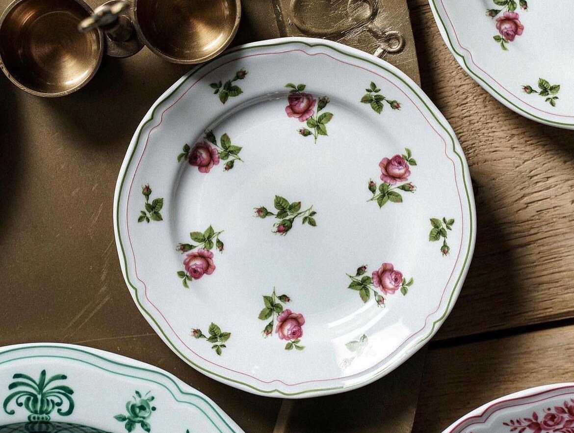 Красивую посуду, текстиль и многое другое можно найти в «Рестпроект»