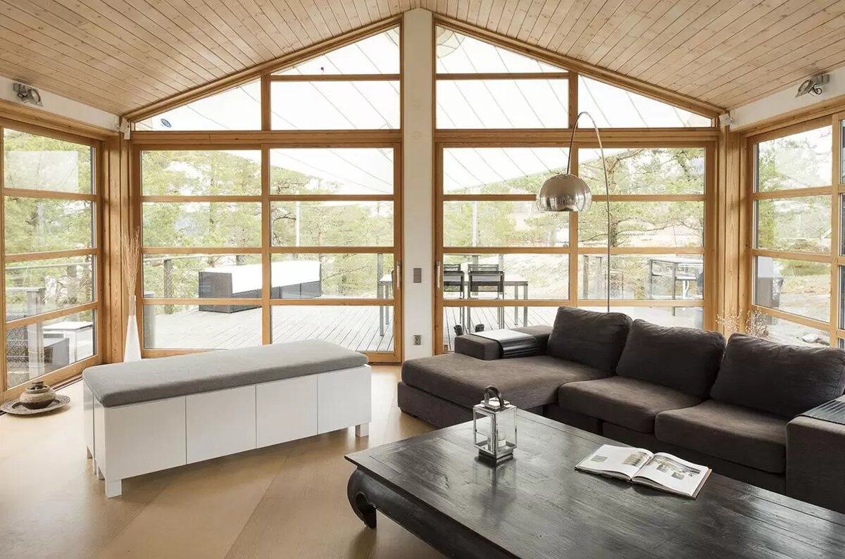 Деревянные панорамные окна - уход