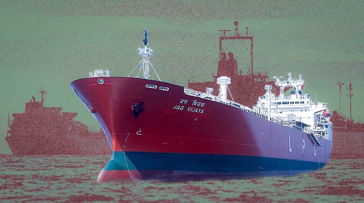    Коллаж: Тамара Ларина