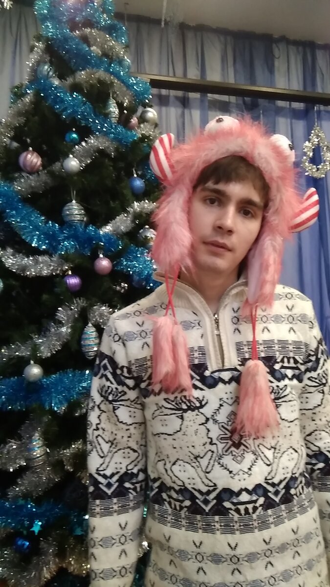 А это моя шапочка. Я в ней вчера зажигала :)