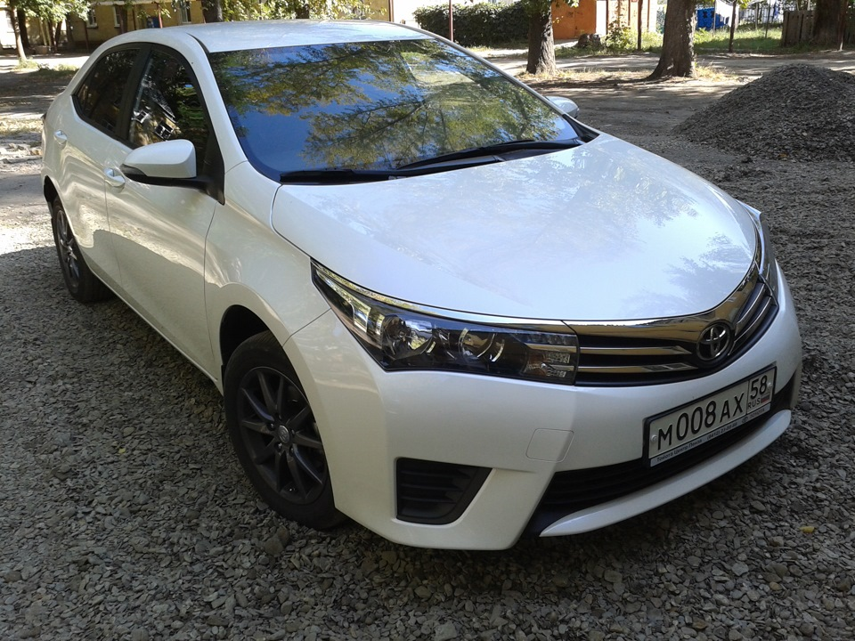 Toyota Corolla 2013. Тойота Королла 2013. Тойота Королла 2013 белая. Тойота Королла 2013 года. Королла 2013 купить