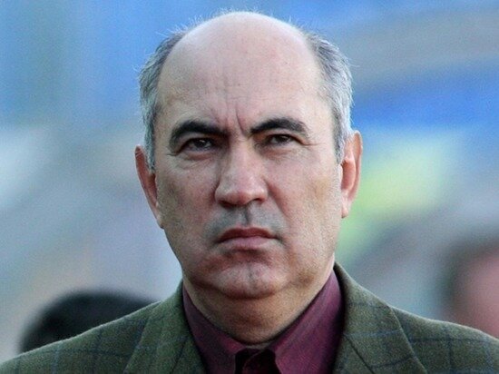     Главный тренер ФК «Сочи» Курбан Бердыев/pfcsochi.ru