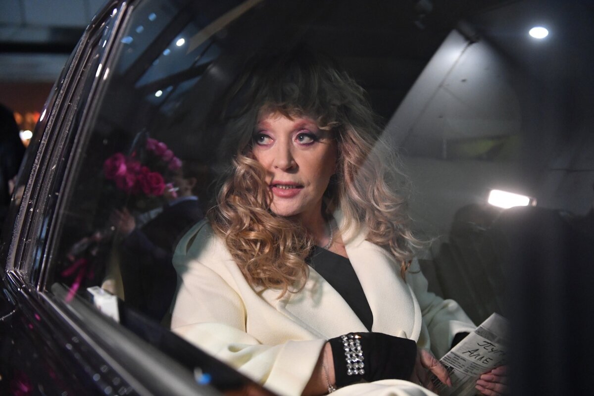 Пугачева и неизвестный покупатель могут встретиться в ближайшее время.  Фото: Komsomolskaya Pravda / Global Look Press / globallookpress.com