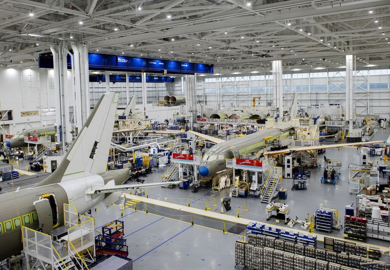 Площадка сборки Airbus Canada в канадском Мирабеле. Фото: Graham Hughes/Bloomberg