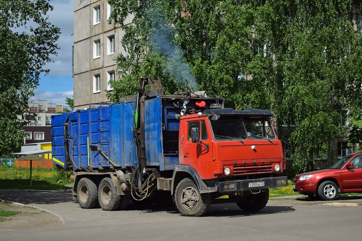 Мусоровоз КО-415А на шасси КамАЗ-53213 1994г.в.
