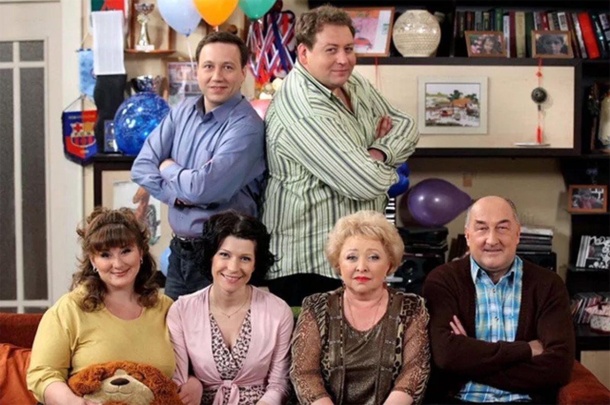    Маша на сносях, Леня раздобрел. Как сегодня живут актеры из «Ворониных»