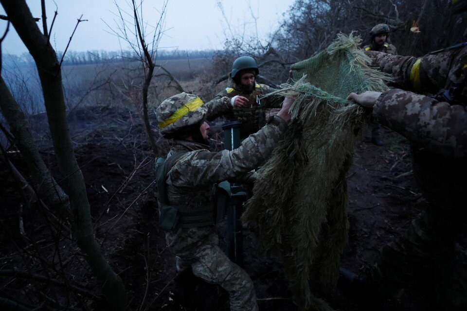     Без успехов на поле боя Украина вскоре может остаться без западного финансирования  REUTERS