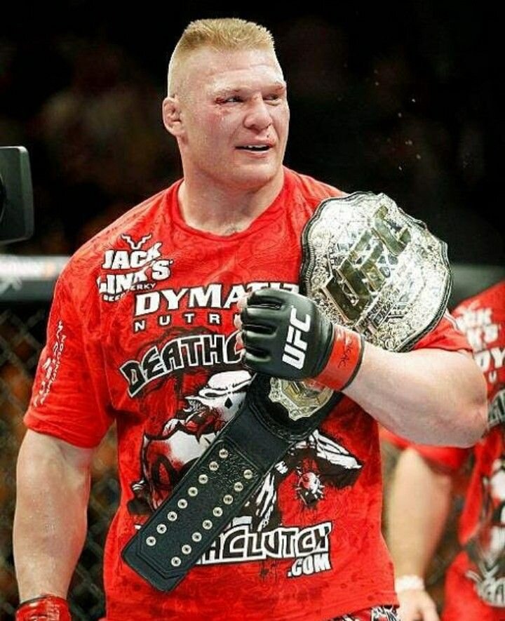 Леснар юфс. Брок Леснар UFC. Брок Леснар чемпион UFC. Брок Леснар ММА. Брок Леснар с поясом юфс.