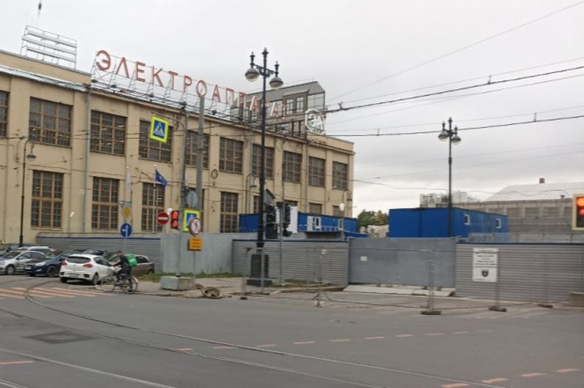 Вестибюль станции метро «Горный институт» начнут строить в 2023 году ...