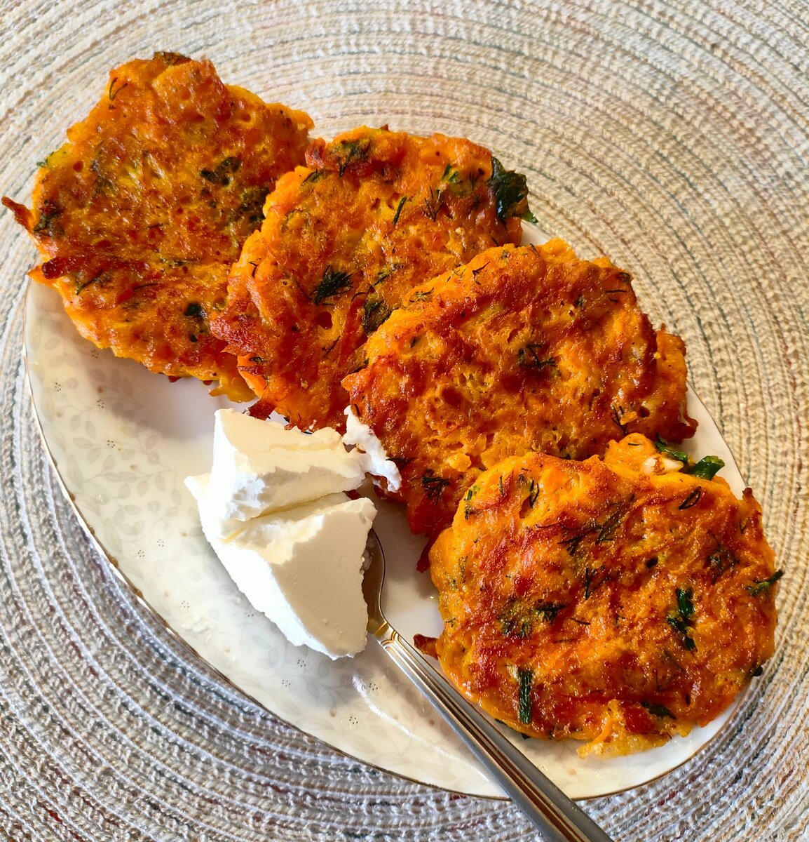 Тыквенные оладушки от Ани Черных. Тыква, как и свекла, - большой друг печени. 