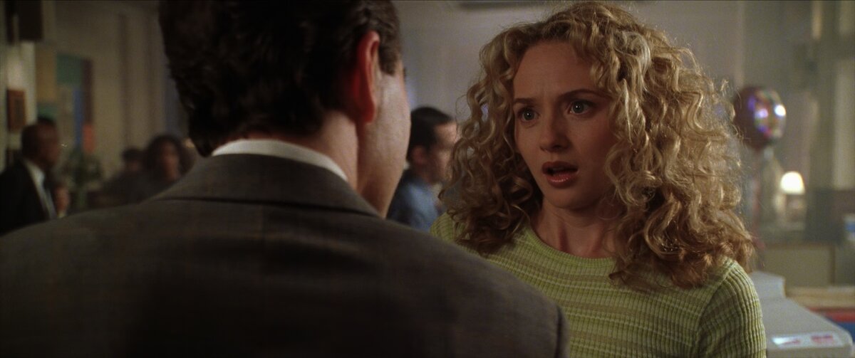 Кадр из фильма "Годзилла".