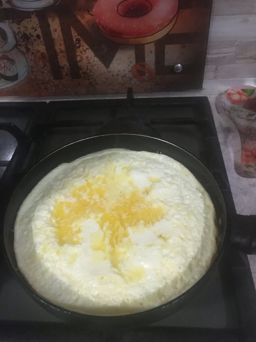 омлет из 2 утиных и 3 куриных яиц, пышненький, вкусненький