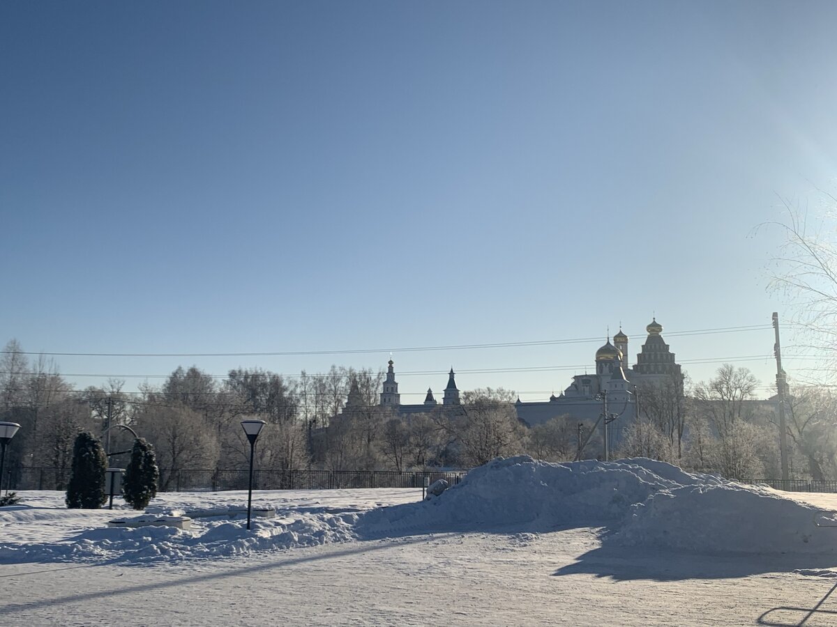 Именитый сосед, затмевающий салим величием!