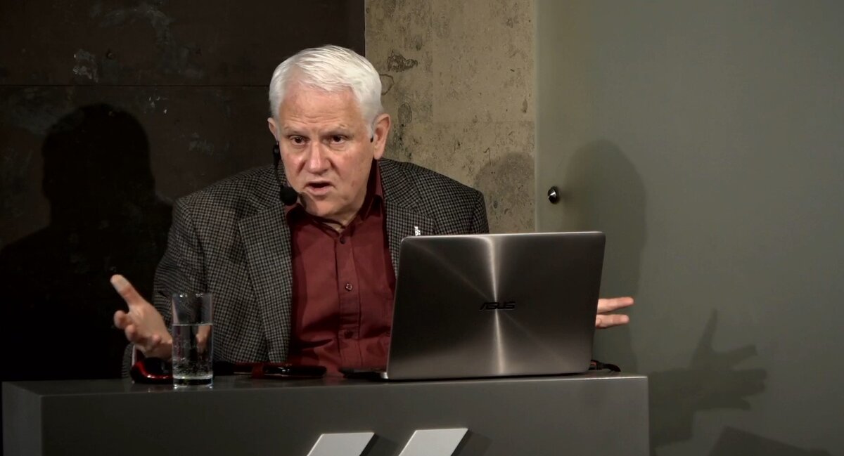 Александр Каплан