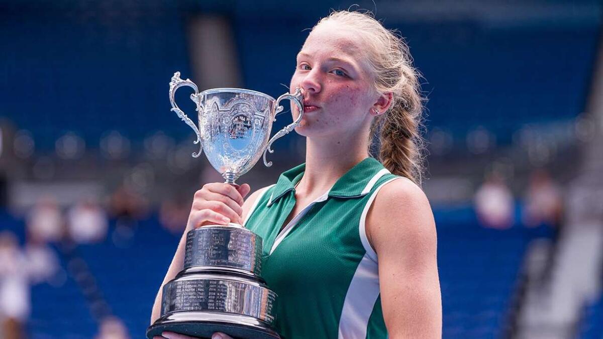    Российские спортсменки произвели настоящий фурор на юниорском Открытом чемпионате Австралии по теннису 2023 года.
