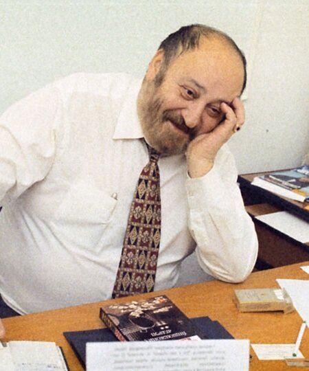 Георгий Вайнер, биография писателя - листайте карусель