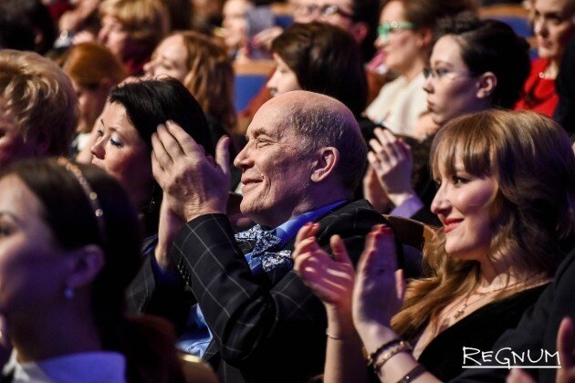    Александр Филиппенко на церемонии вручения премии «Золотая маска» Дарья Антонова © ИА REGNUM