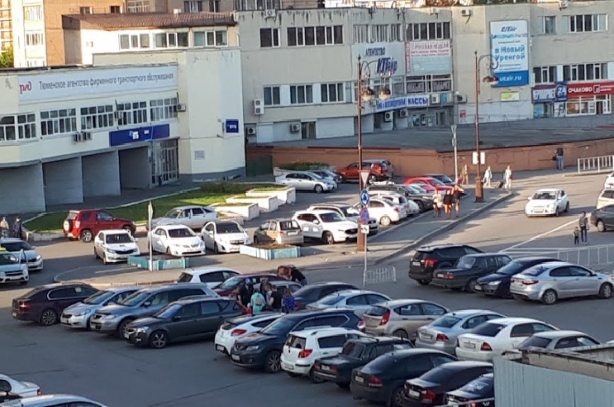    Тюменцы предпочитают белые и черные авто, реже всего – пурпурные