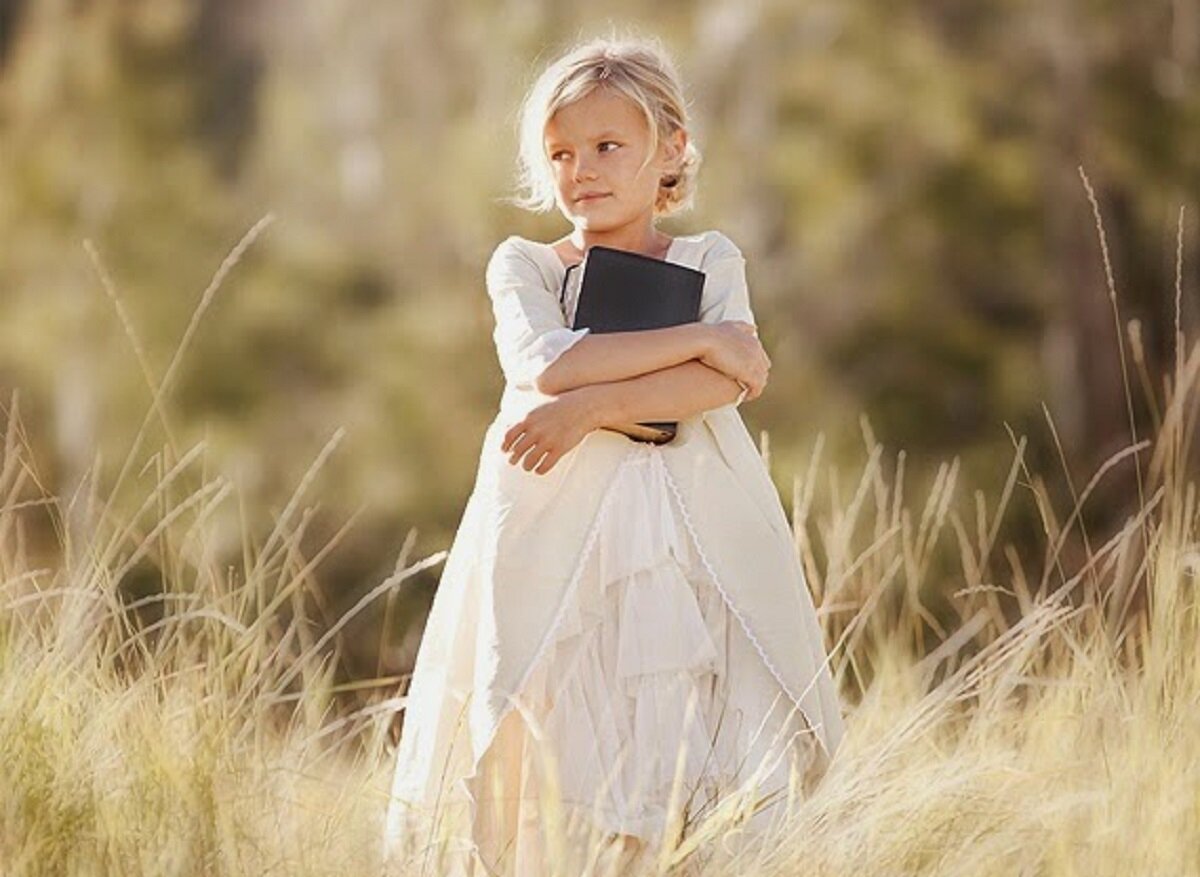 Как переживает человек встречу с Богом? Чтобы ответить на этот вопрос, мы должны учитывать тот факт, что Бог поступает особо с каждым человеком, ибо во всем мире нет двух одинаковых людей.-6