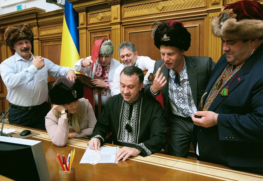 Из открытых источников в интернете. Депутаты Верховной Рады, якобы пишут письмо В.Путину.