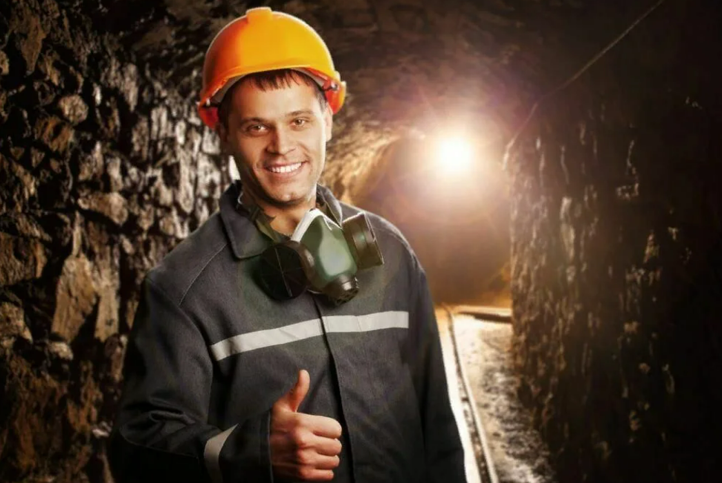 рабочие горнодобывающей промышленности. какие есть горные профессии. якутия полиметалл нежданинское. какие есть горные профессии. инженер горной промышленности.