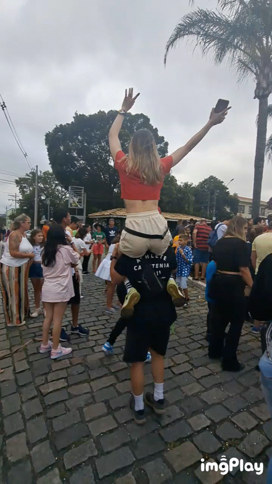 Найдите тут меня ахахвхв