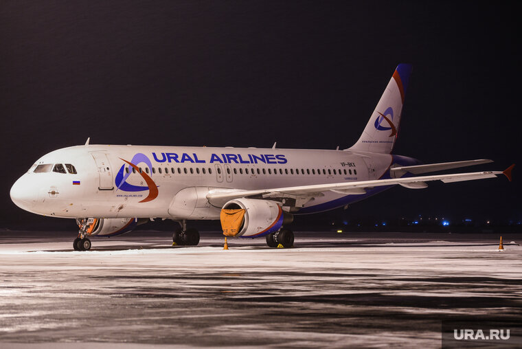    Пассажирам, не попавшим на рейс из-за сообщений о якобы переносе времени вылета, вернут деньги