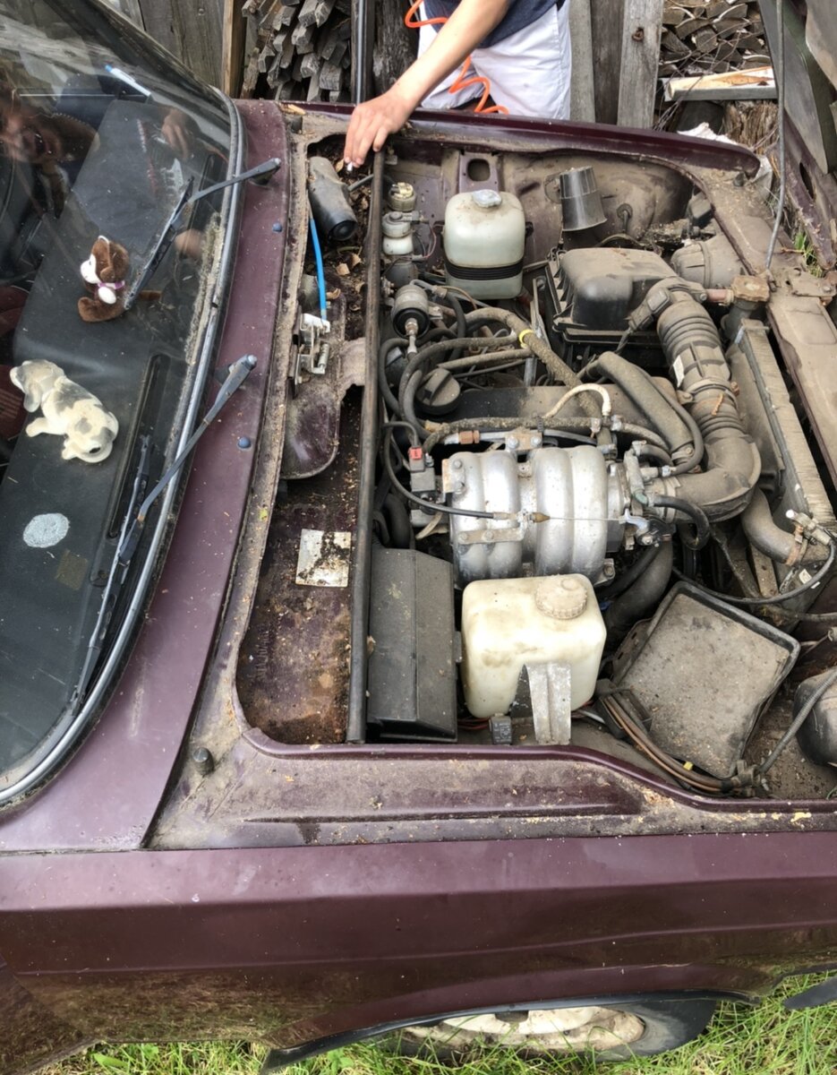 Продули сжатым воздухом.