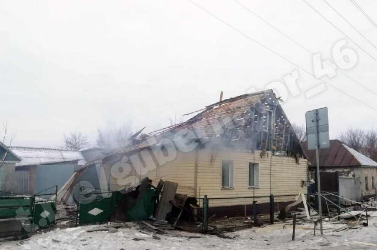    В Глушковском районе Курской области по селу выпустили 12 снарядов