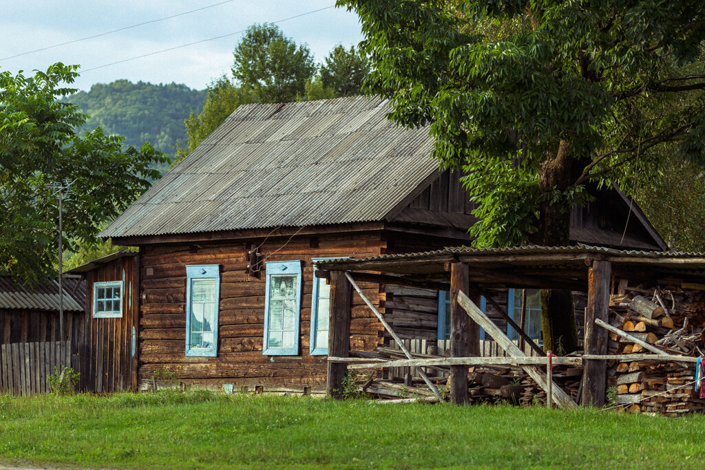 край староверов. край староверов. край староверов. старообрядческие поселения в сибири. деревня дерсу приморский край.