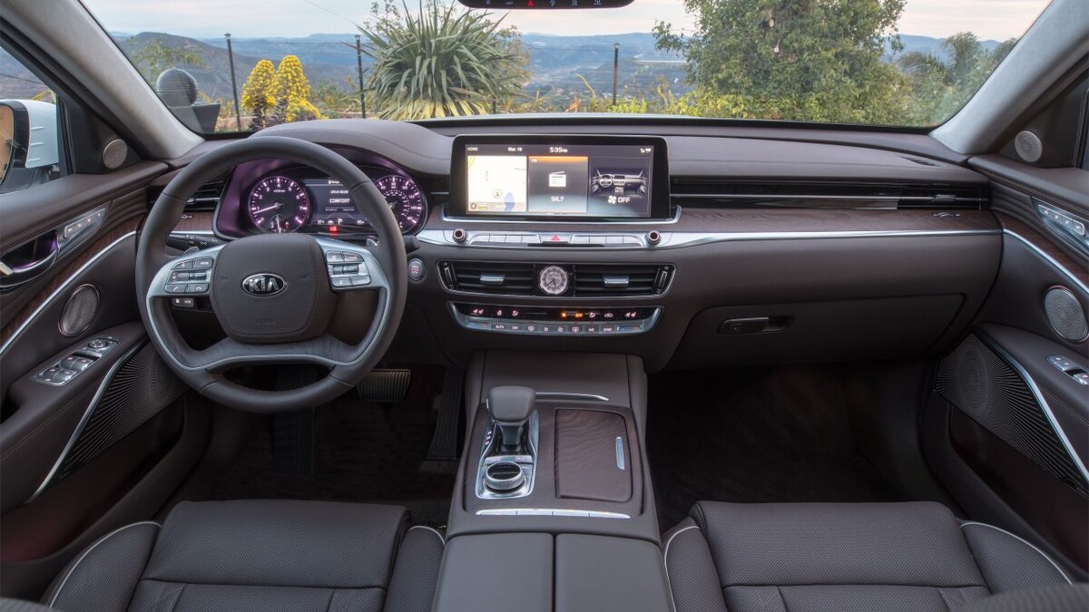 https://www.autoevolution.com/