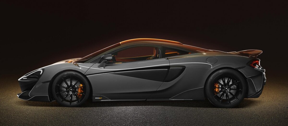  Четвертый в истории Longtail от McLaren получил мощность в 592 лошади и стал на 96 килограмм легче 570S Coupe