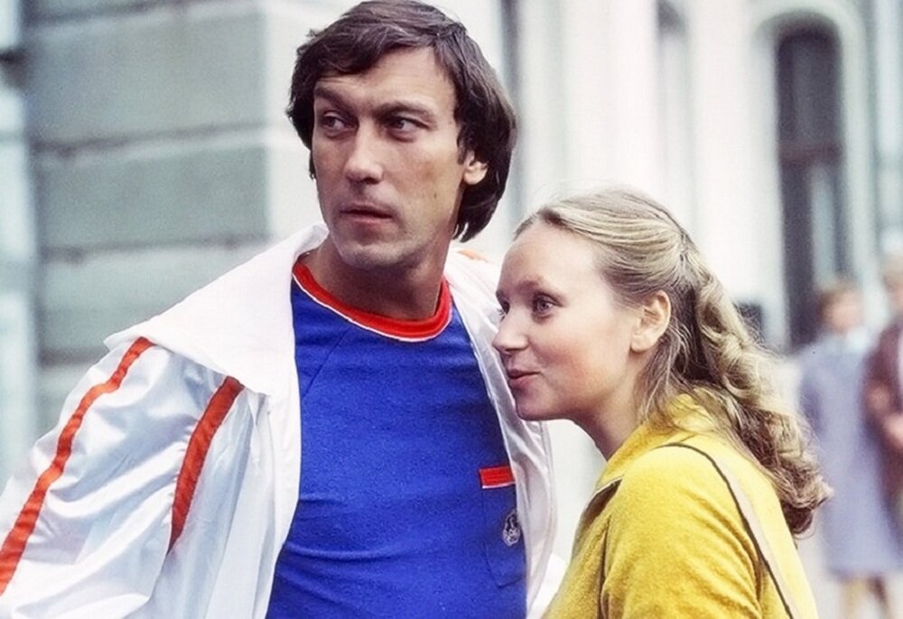 Кадр из фильма «Влюблён по собственному желанию». Скриншот.