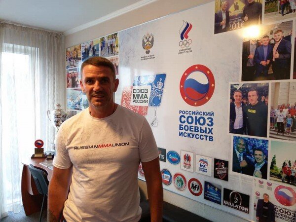 Президент Федерации ММА Севастополя,
исполнительный директор севастопольского филиала РСБИ 
Сергей Кот