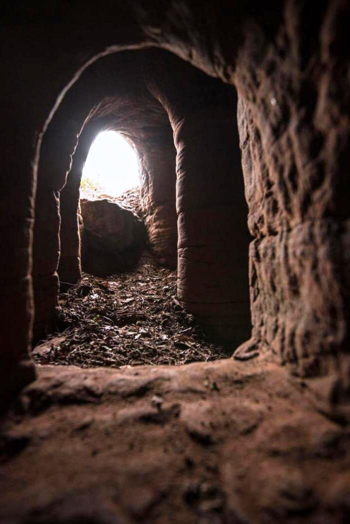 Проходы очень узкие