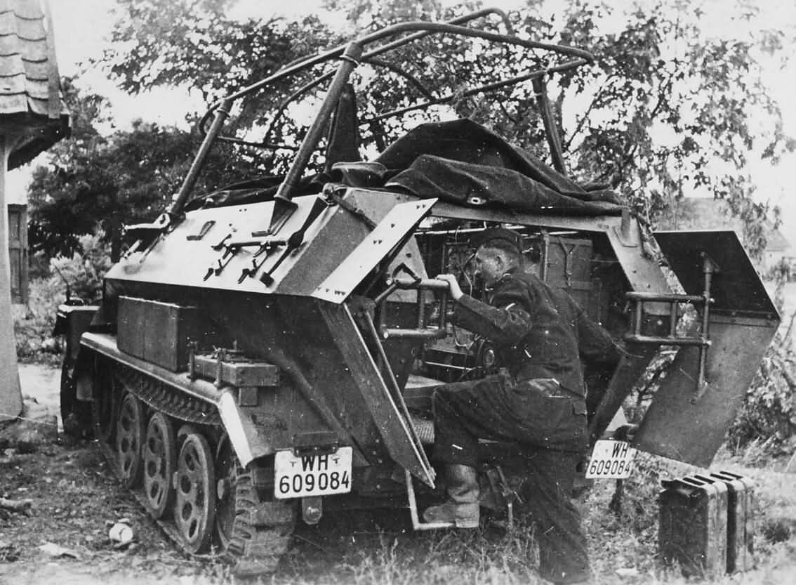 Sd Kfz 251, лучший бронетранспортер Германии. | Мир оружия и войны | Дзен