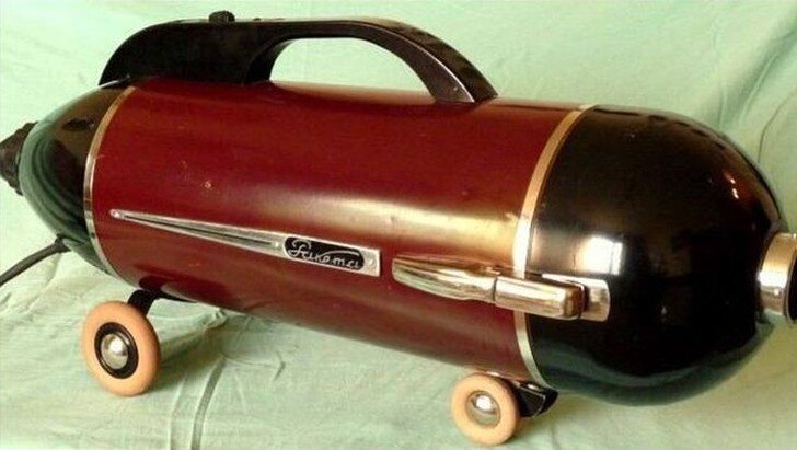 Раритетный СОВЕТСКИЙ Пылесос, Которому Уже 50 лет, а он Все Работает ...