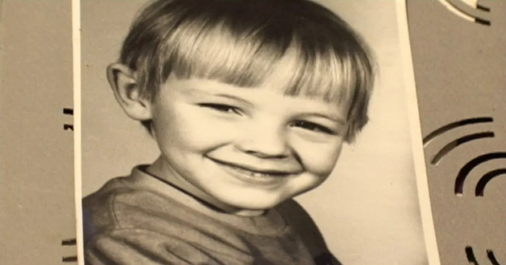 «Антон тут рядом» ( 2012)