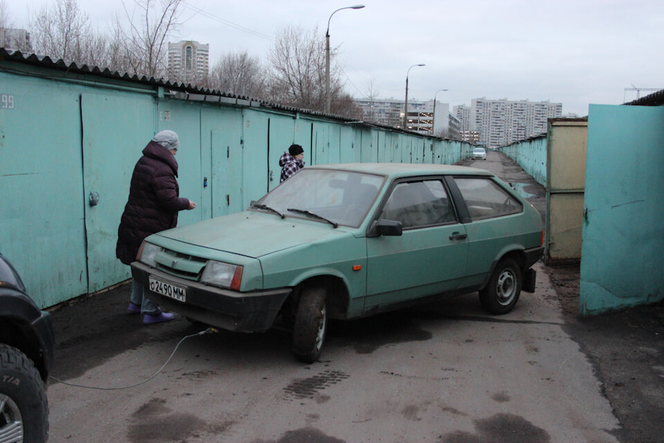 В Шацком районе дотла выгорели деревянный гараж и автомобиль ВАЗ