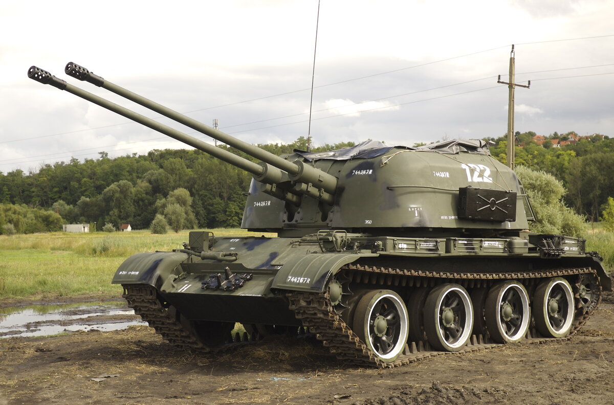 ЗСУ-57-2 стала первой и последней "классической" зениткой послевоенного СССР. 