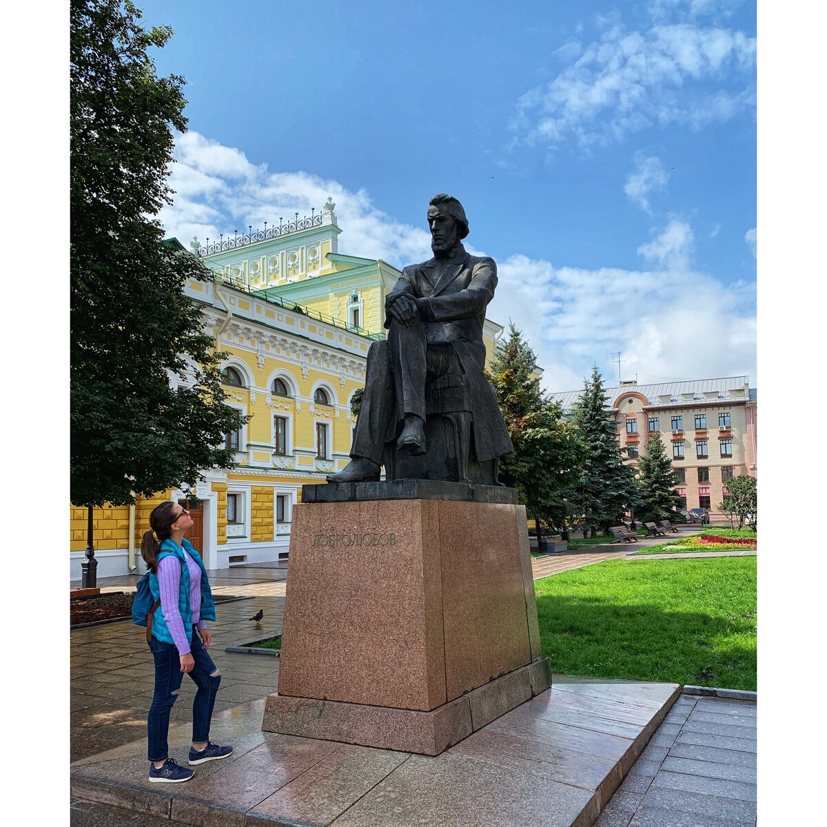 памятник евстигнееву в нижнем новгороде фото