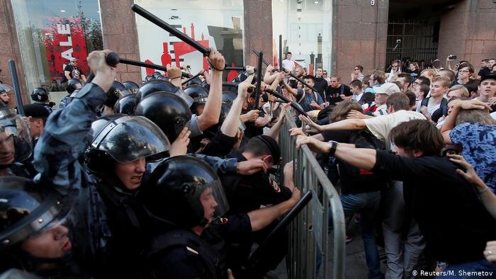 © Reuters/M. Shemetov Протесты в Москве, 27 июля 2019 года