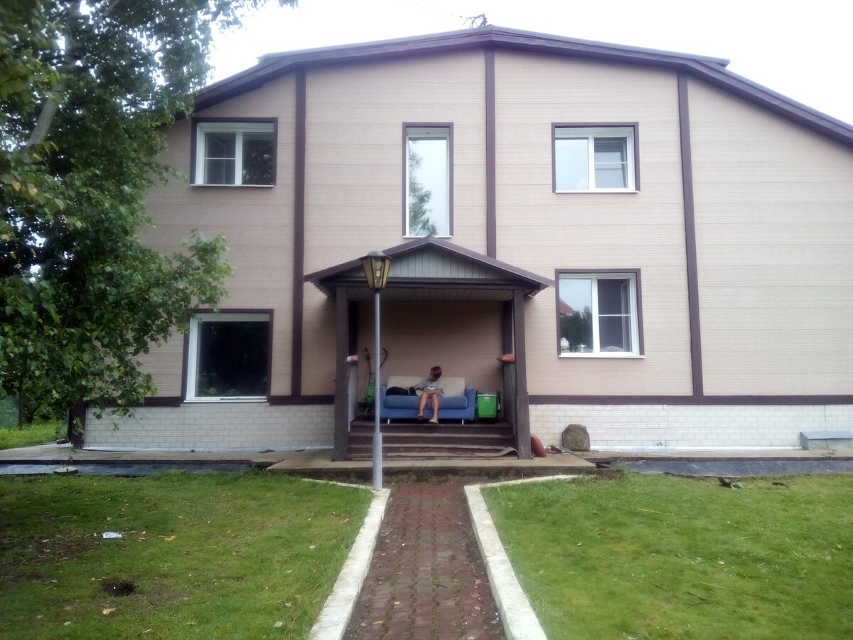 Наш домик, слава Богу не в ипотку)