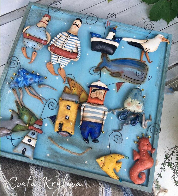 Игрушки морской тематики изготавливались к наступающему лету.