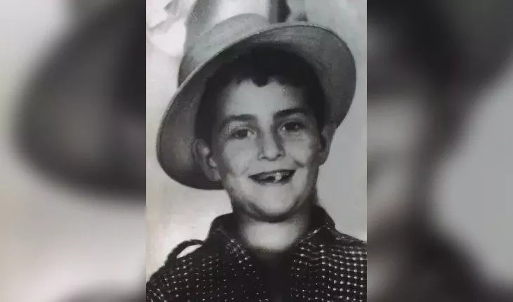   Михаил Шуфутинский – один из наиболее известных исполнителей русского шансона, композитор и автор песен, пианист и продюсер. Композиции из его репертуара распевает вся страна.-5