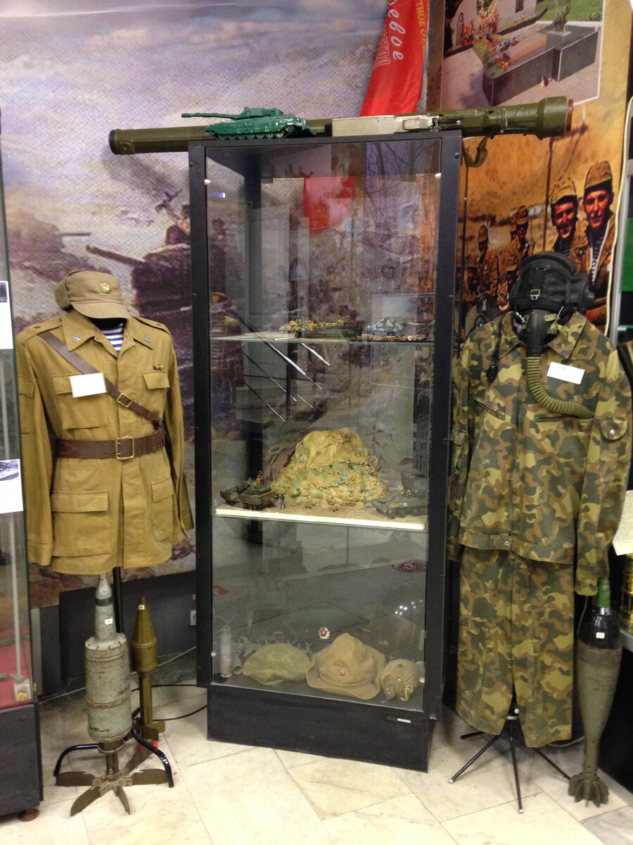 Военная экспозиция музея. Фото автора.