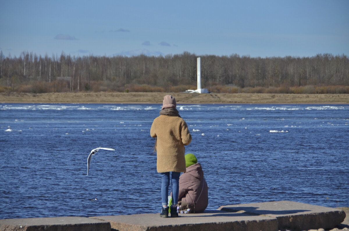 Шлиссельбург: как выглядит небольшой городок под Петербургом с русской  Бастилией и рукотворными каналами | Путешествия по городам и весям | Дзен